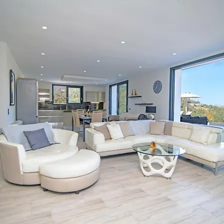 Vila Ioannis By Agnítsini