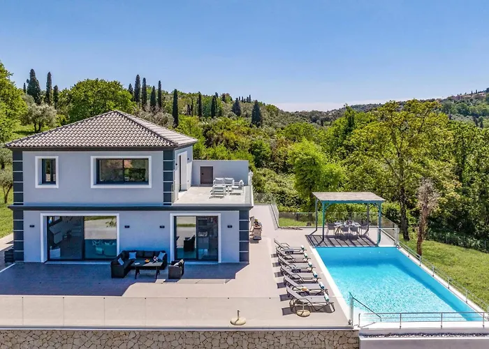 Ioannis By Βίλα Αγνίτσινη